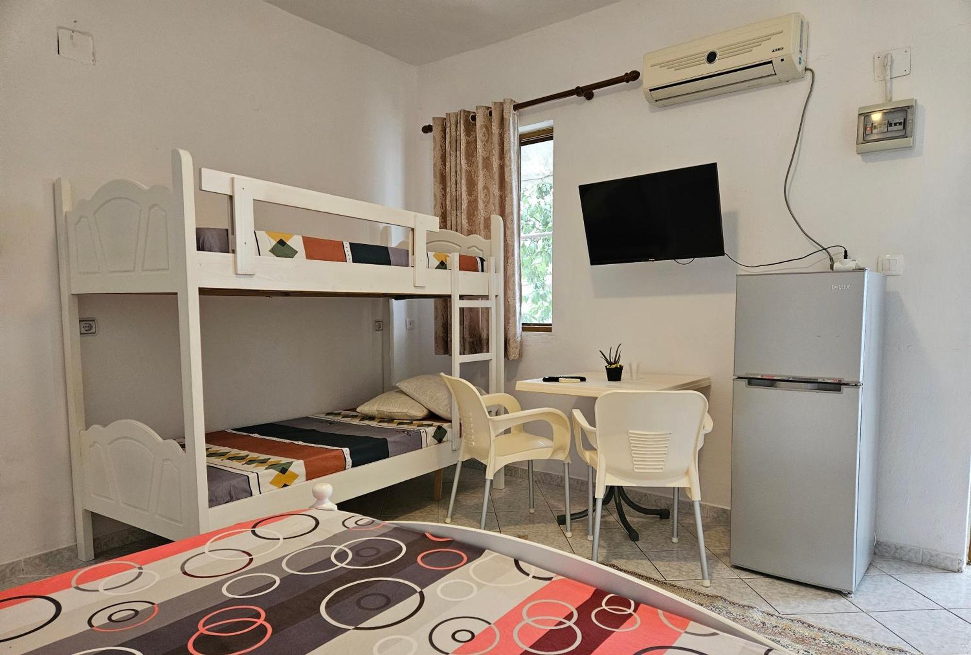 Aeria Rooms Химара Экстерьер фото
